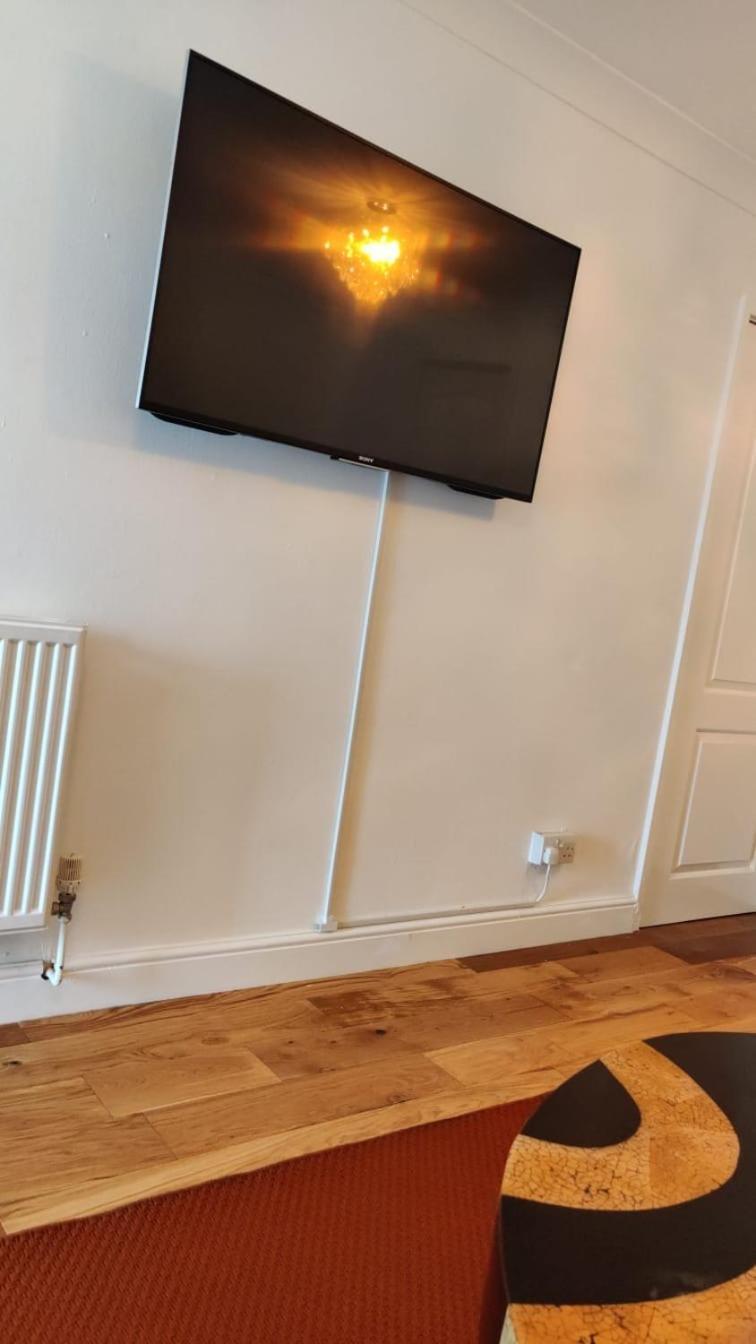 2 Bed Solihull Near Nec Airport, Jlr, Resort Wrld Экстерьер фото